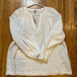 Old Navy Cream Long Sleeve Relaxed Tunic